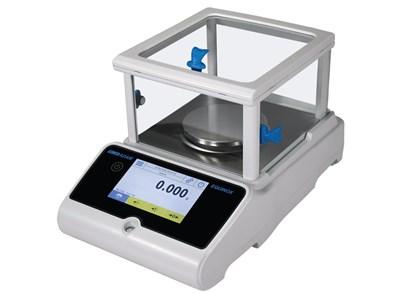 Equinox analysis weight 720g