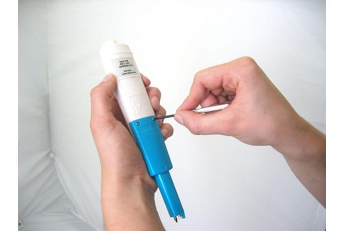 Spare pH probe pH1 for pH/temperature measuring instrument