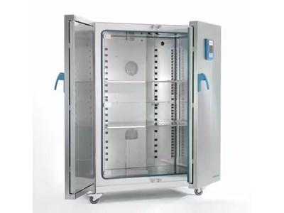 Heratherm Advanced Protocol Security Inkubator 750L